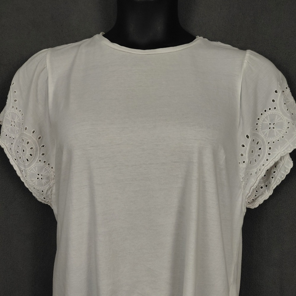Gap Womens XL White Eyelet Lace Flutter Sleeve Jersey Crew Neck T-Shirt Boho Top